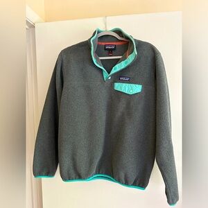 Patagonia Women’s Synchilla size medium grey